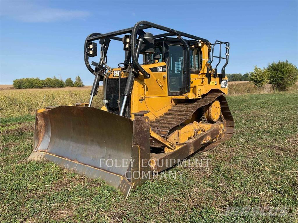 CAT D6T Bulldozer