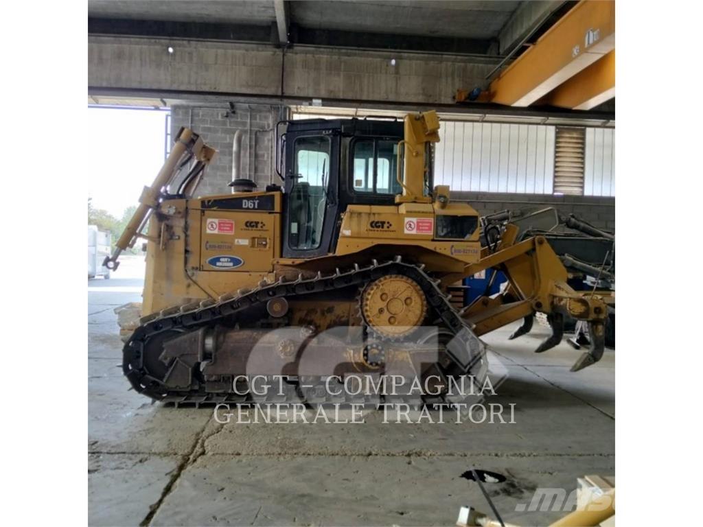 CAT D6T Bulldozer
