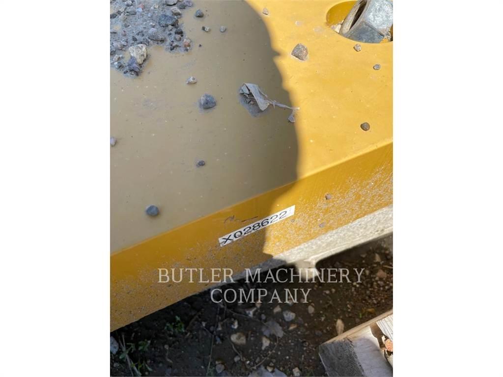 CAT D6T COUNTERWEIGHTS Sonstige Baumaschinen