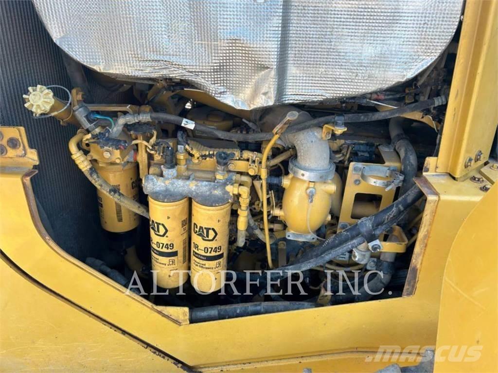 CAT D6T LGP Bulldozer