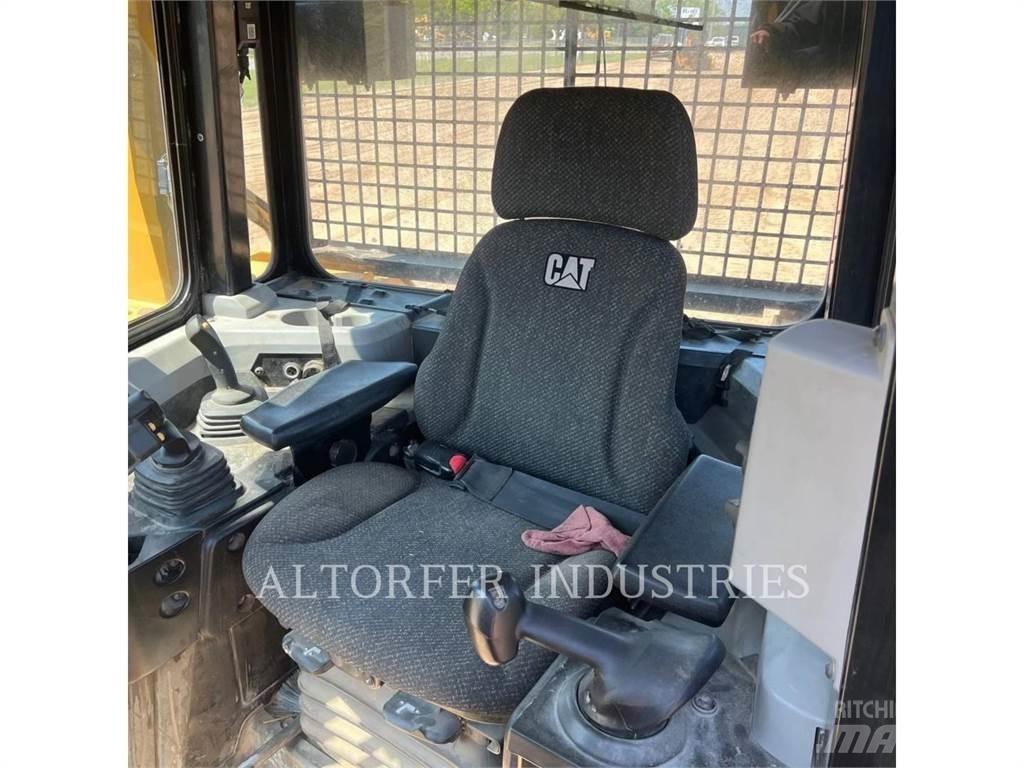 CAT D6T LGPPAT Bulldozer