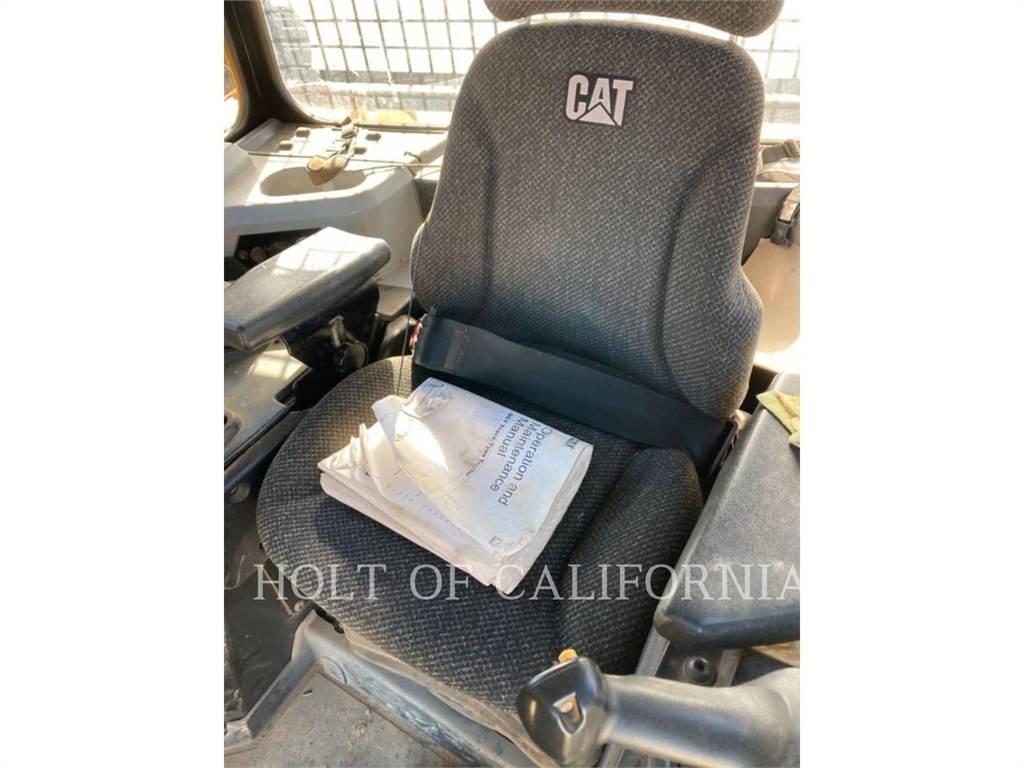 CAT D6T XL Bulldozer