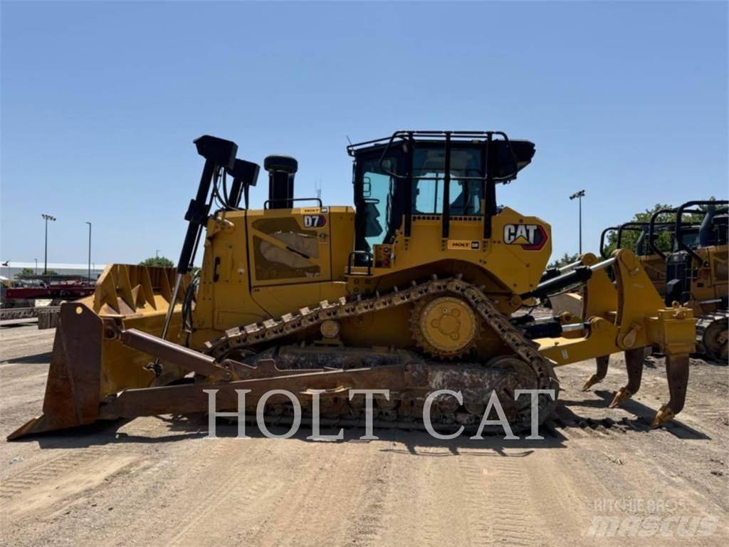 CAT D7 Bulldozer