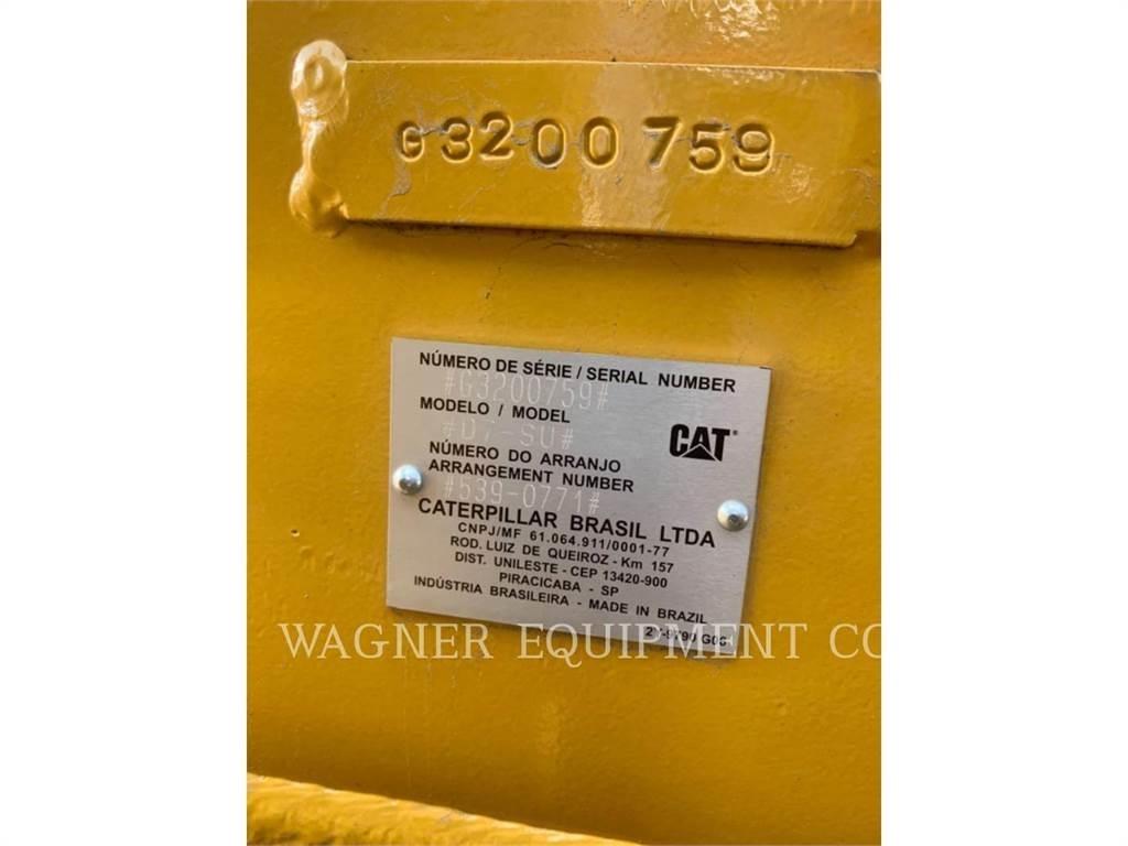 CAT D7 Bulldozer