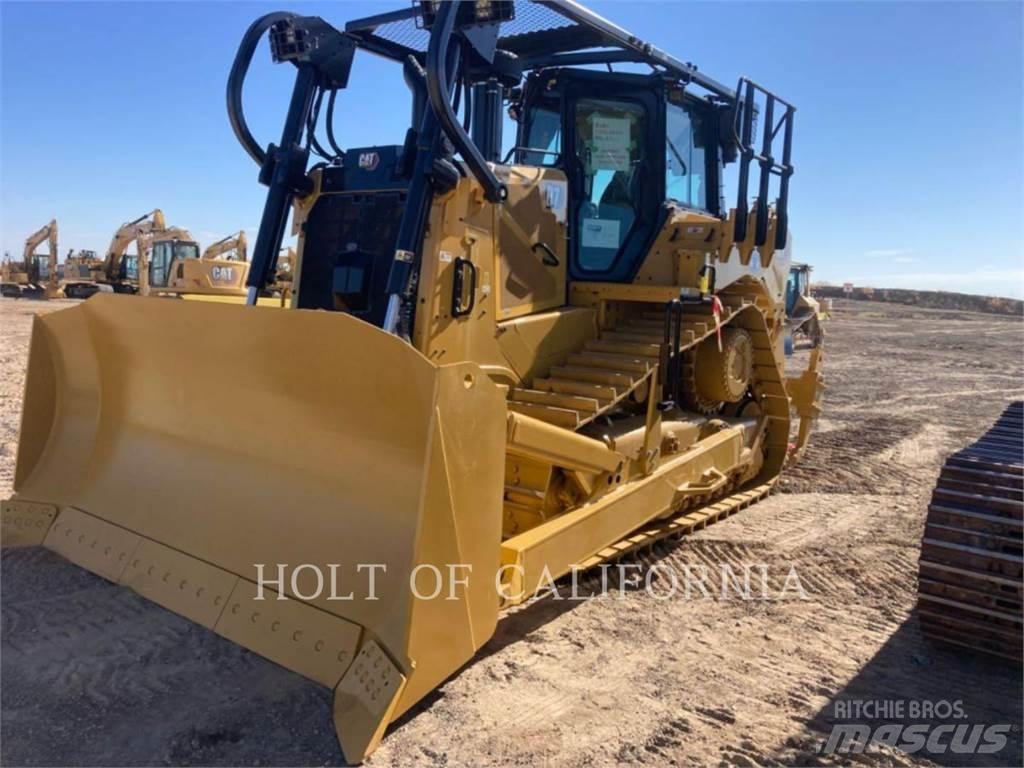 CAT D7 Bulldozer