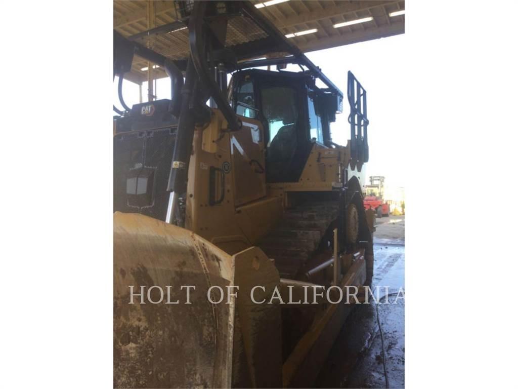 CAT D7 Bulldozer