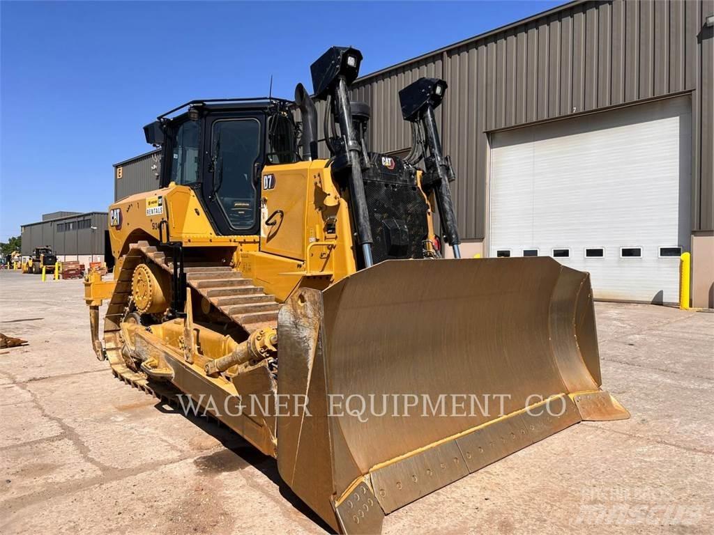 CAT D7 Bulldozer