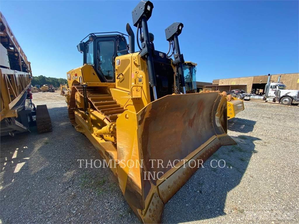 CAT D7 Bulldozer