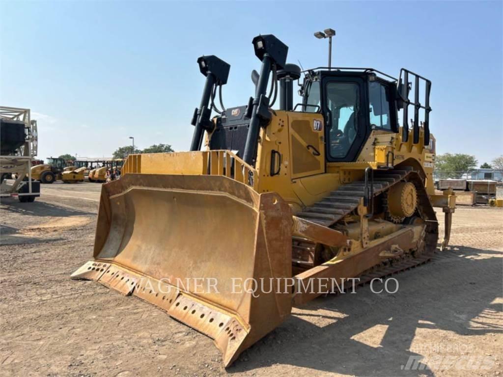 CAT D7 Bulldozer