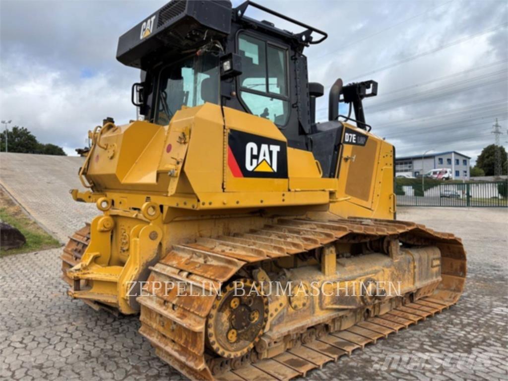 CAT D7E Bulldozer