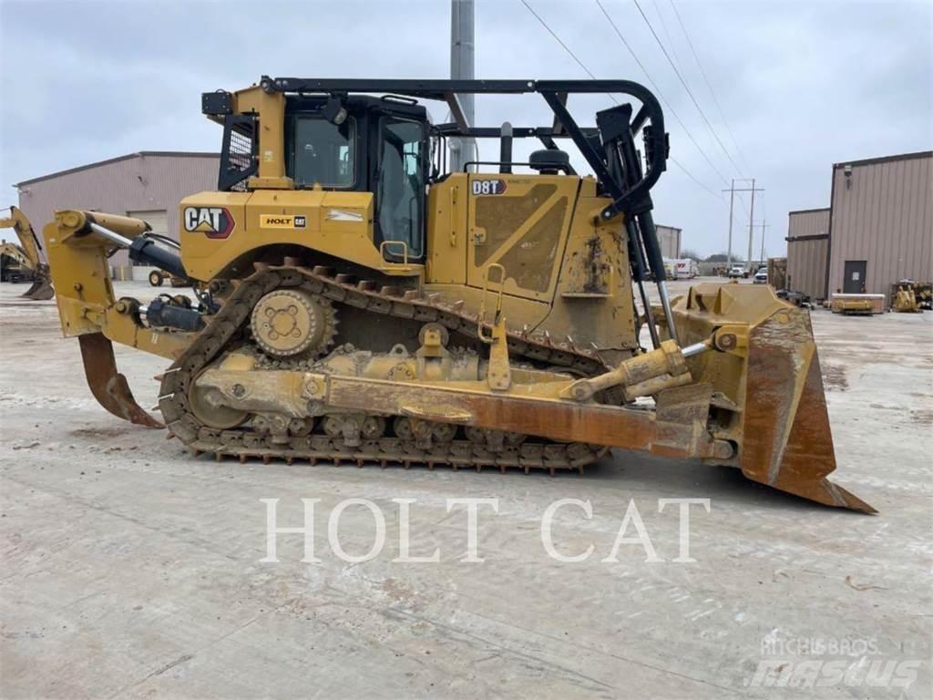 CAT D8 Bulldozer