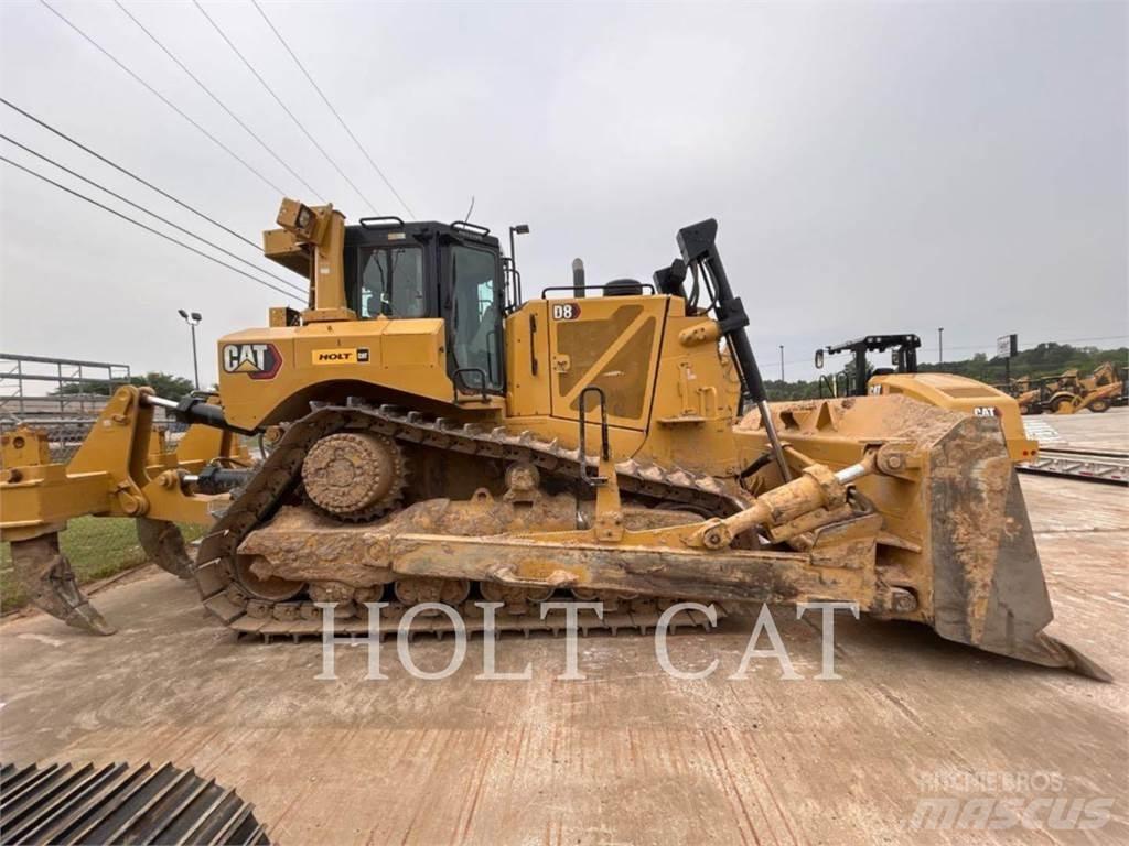 CAT D8 Bulldozer