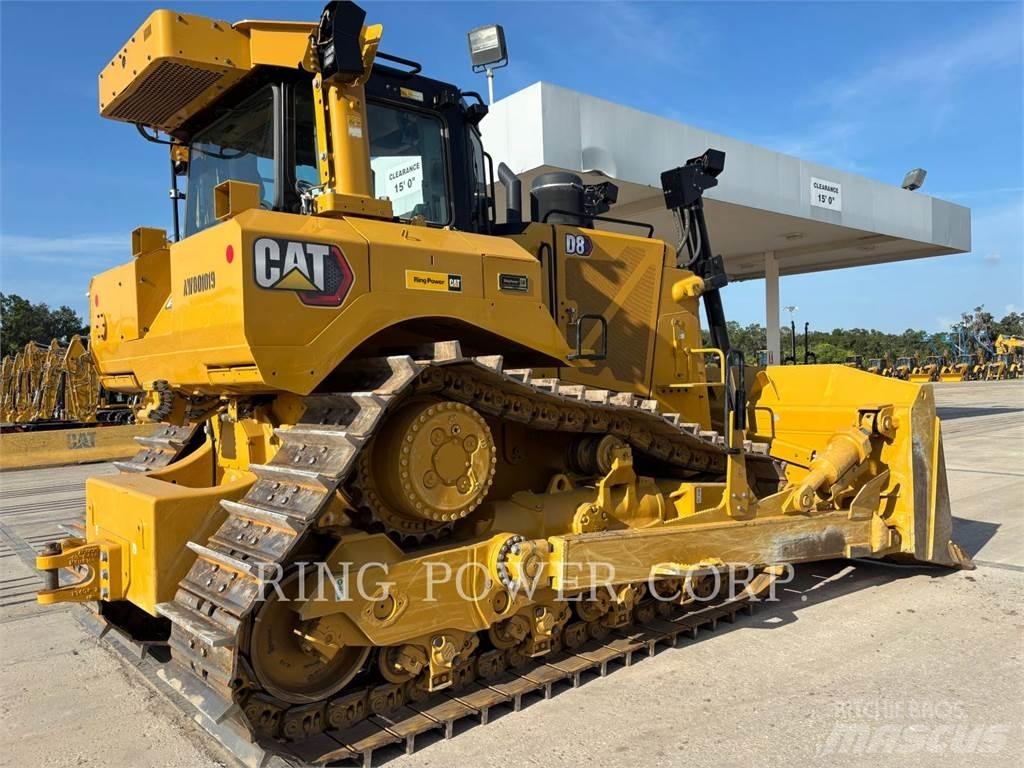 CAT D8 Bulldozer