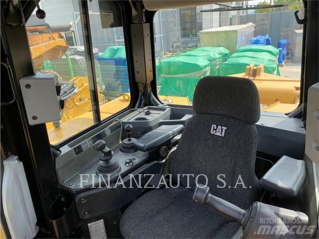 CAT D8R Bulldozer