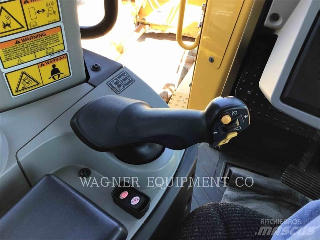 CAT D8T AW Bulldozer