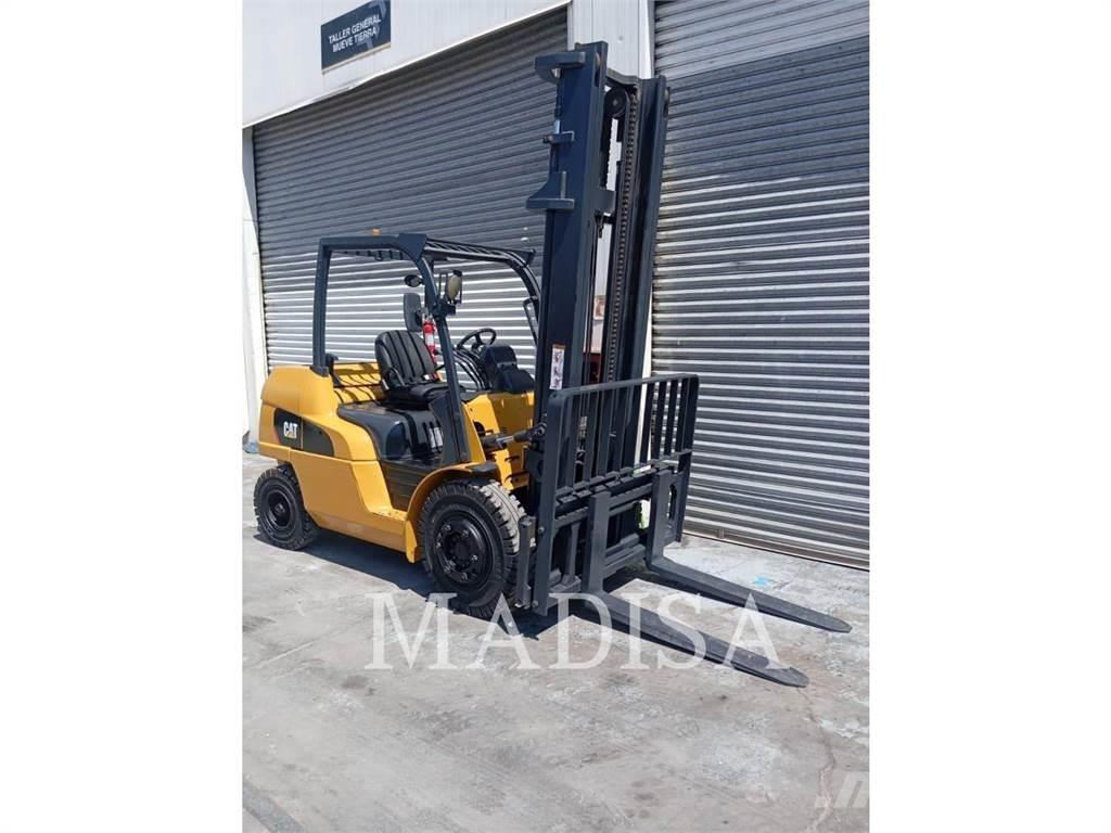 CAT DP50 Andere Gabelstapler