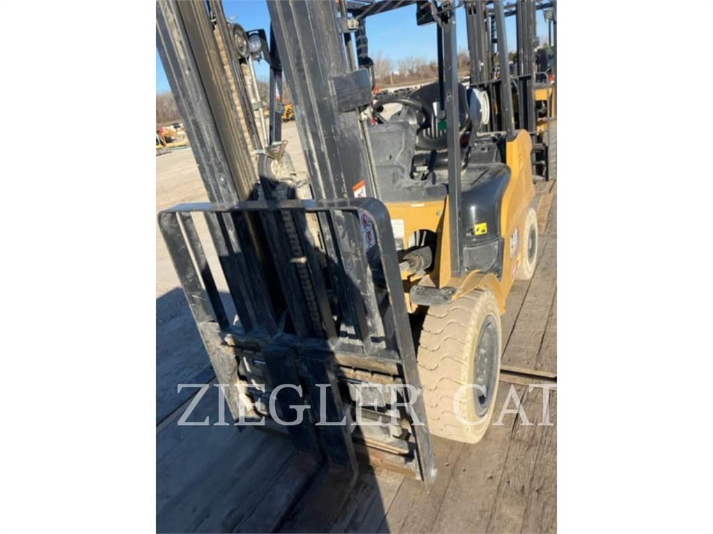 CAT GP30N5 Andere Gabelstapler