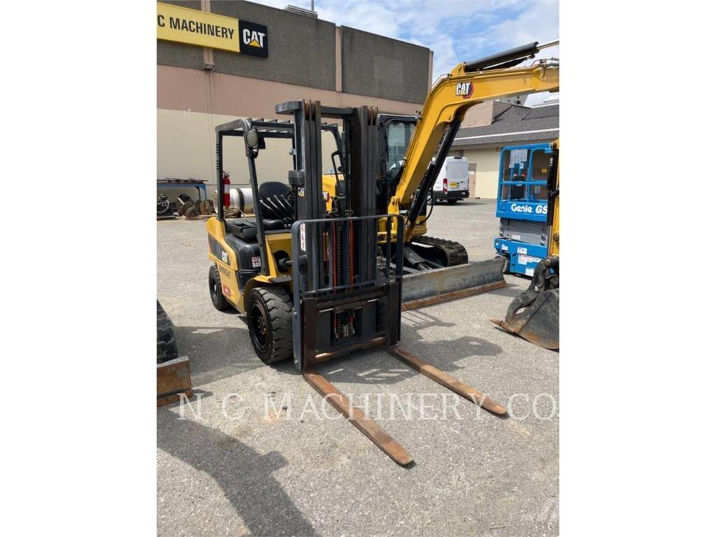 CAT GP30N5 Gasstapler