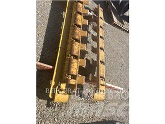 CAT GRATTOIR CS76 Erdbauwalzen