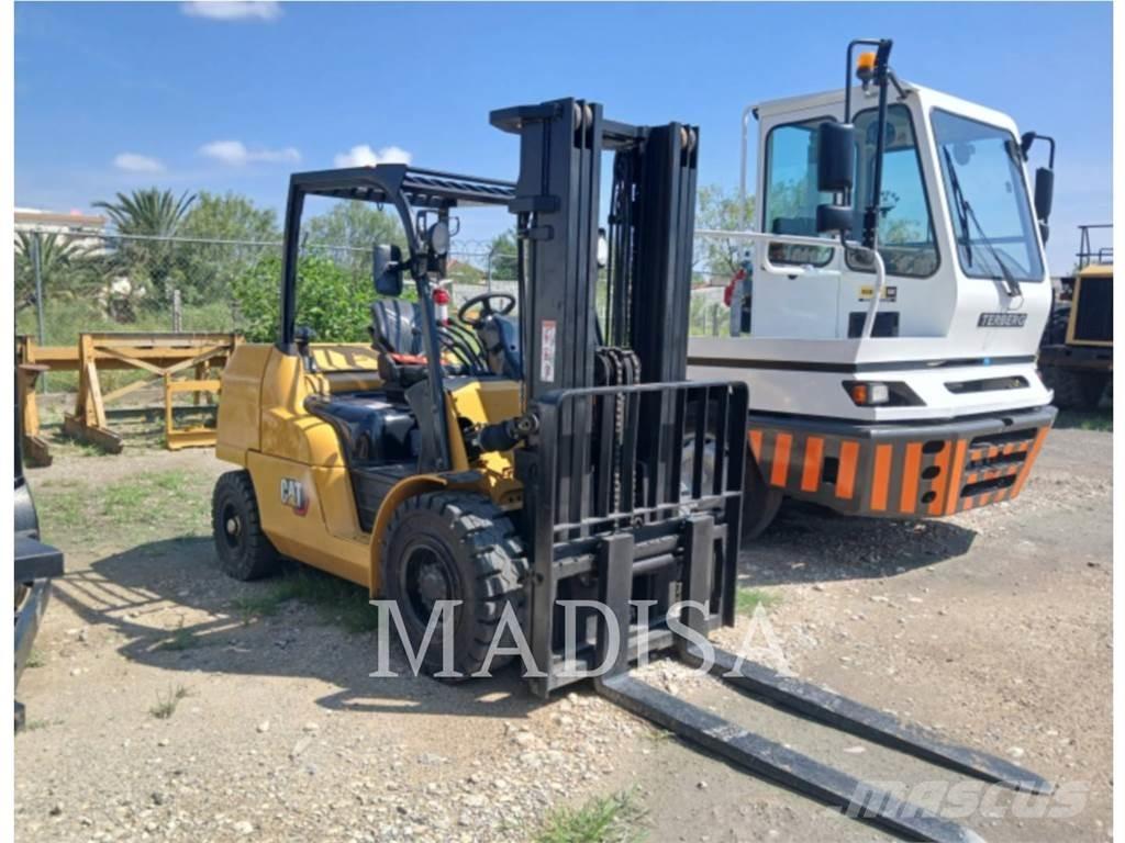 CAT LIFT TRUCKS DP50CNM Dieselstapler