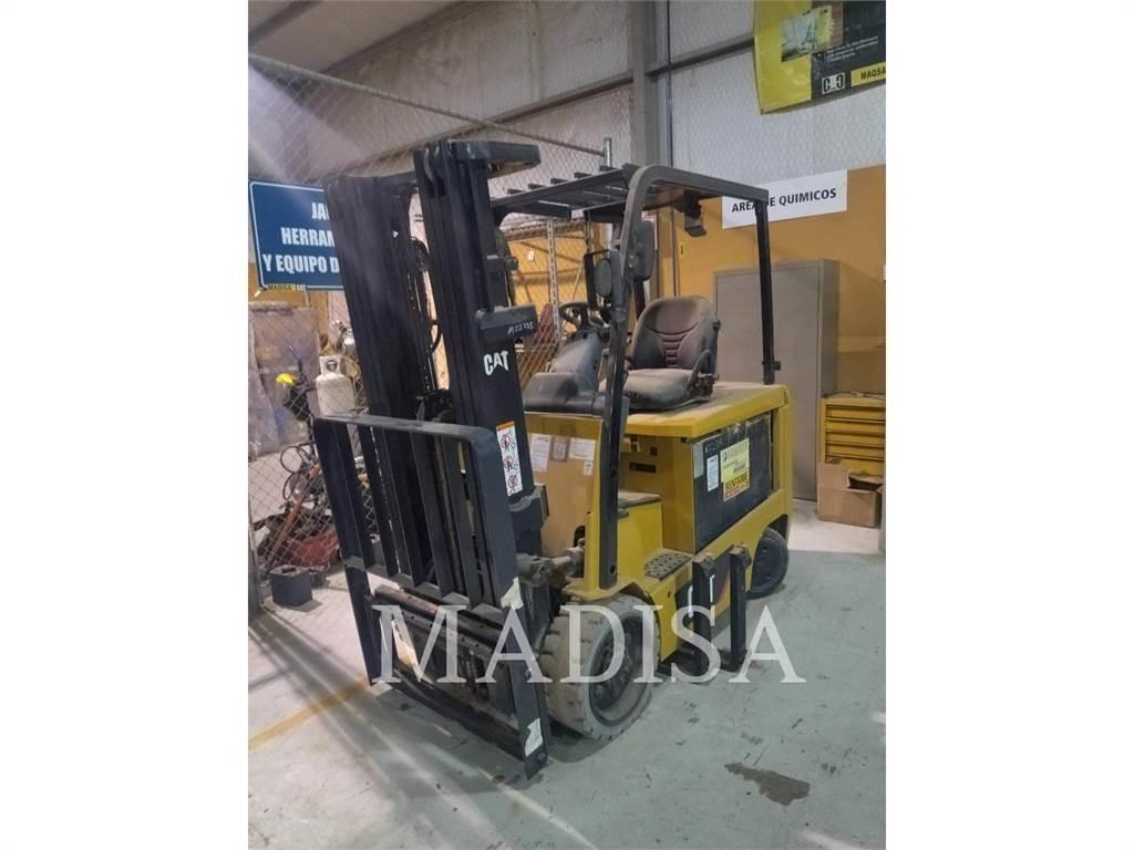 CAT LIFT TRUCKS EC25LN2 Andere Gabelstapler