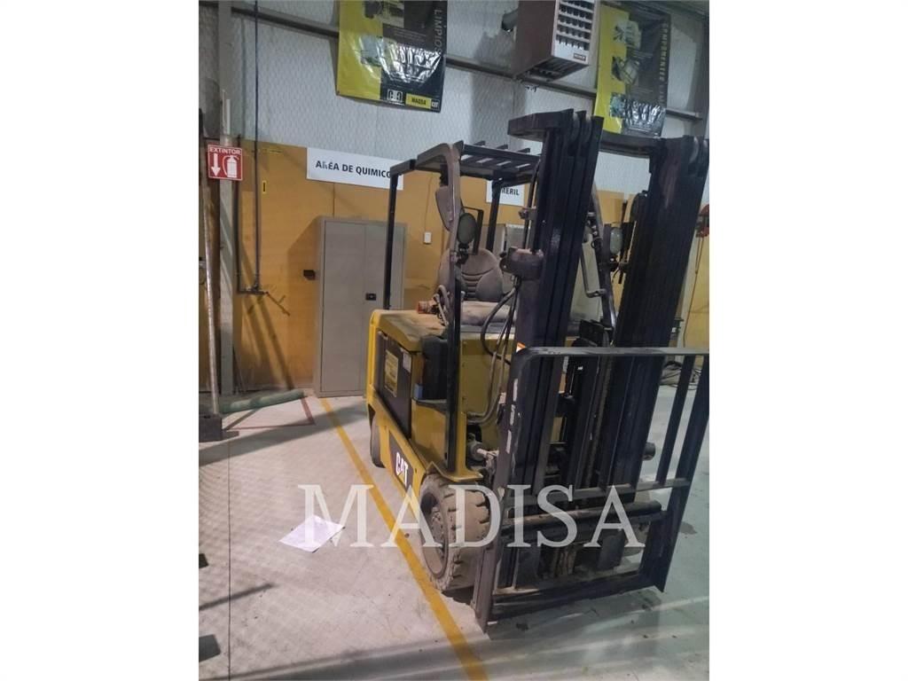 CAT LIFT TRUCKS EC25LN2 Andere Gabelstapler