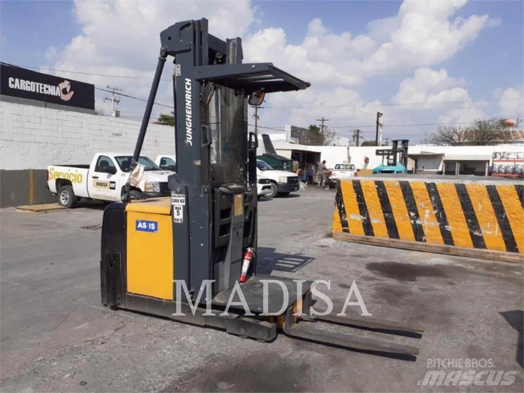 CAT LIFT TRUCKS EKS308 Elektrostapler