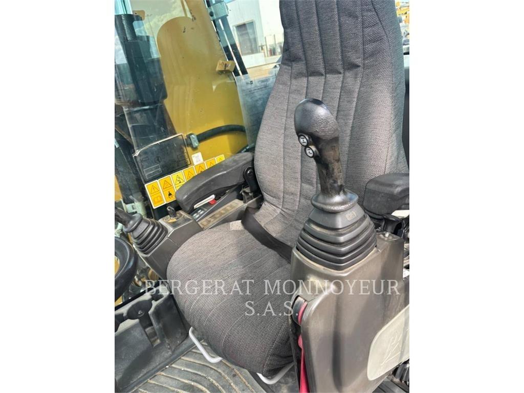 CAT M318F IVC Mobilbagger