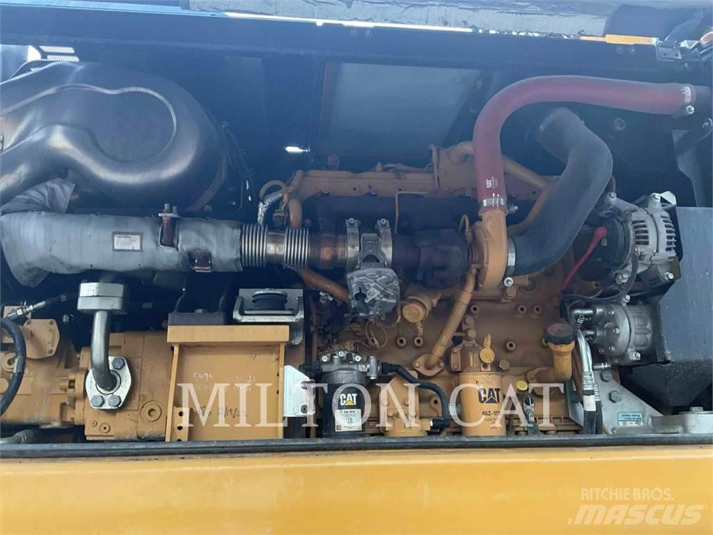 CAT M320F Mobilbagger
