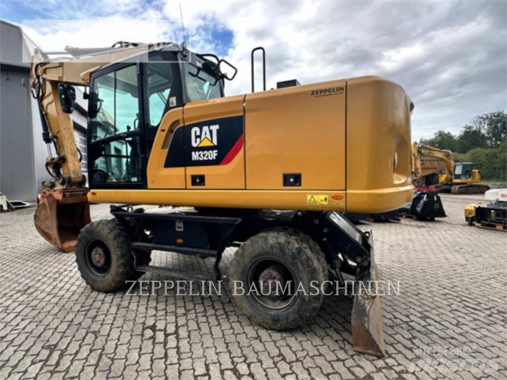 CAT M320F Mobilbagger