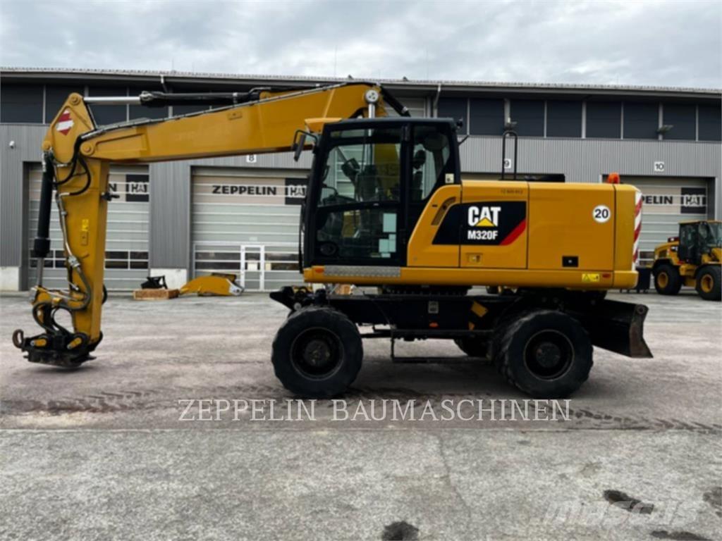 CAT M320F Mobilbagger
