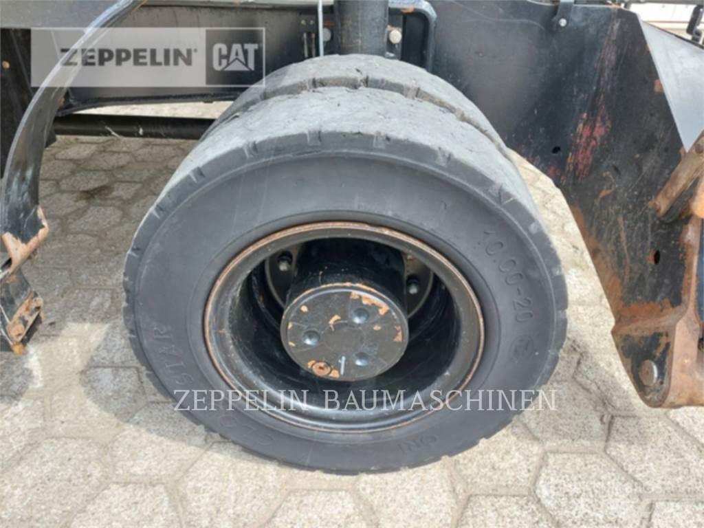 CAT MH3022-06C Abrissbagger