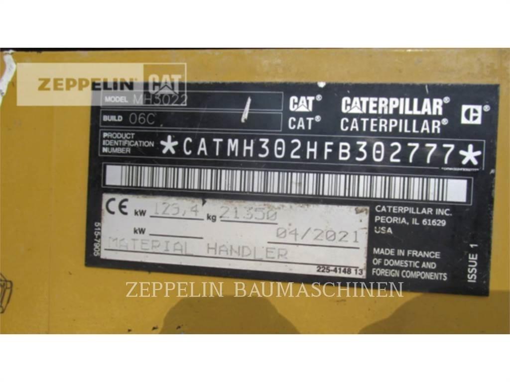 CAT MH3022-06C Abrissbagger
