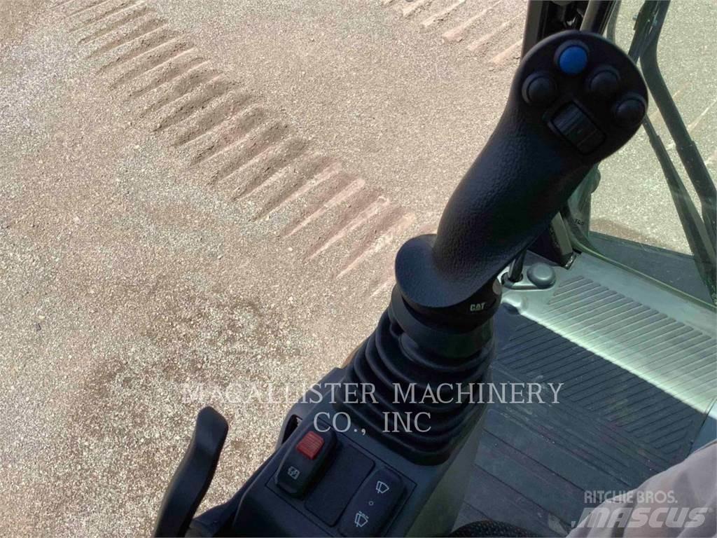 CAT MH3024 Mobilbagger