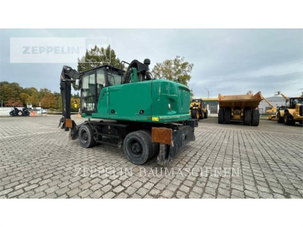 CAT MH3024-06C Abrissbagger