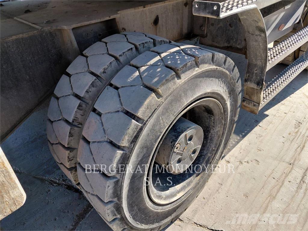CAT MH3024-1 Mobilbagger
