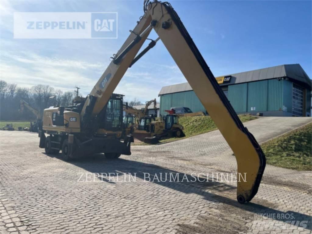 CAT MH3026-06C Abrissbagger