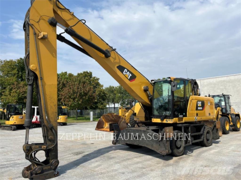 CAT MH3026-06C Abrissbagger