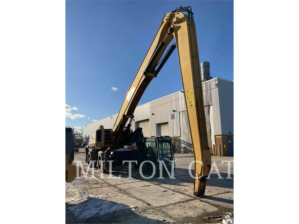CAT MH3037 Abrissbagger