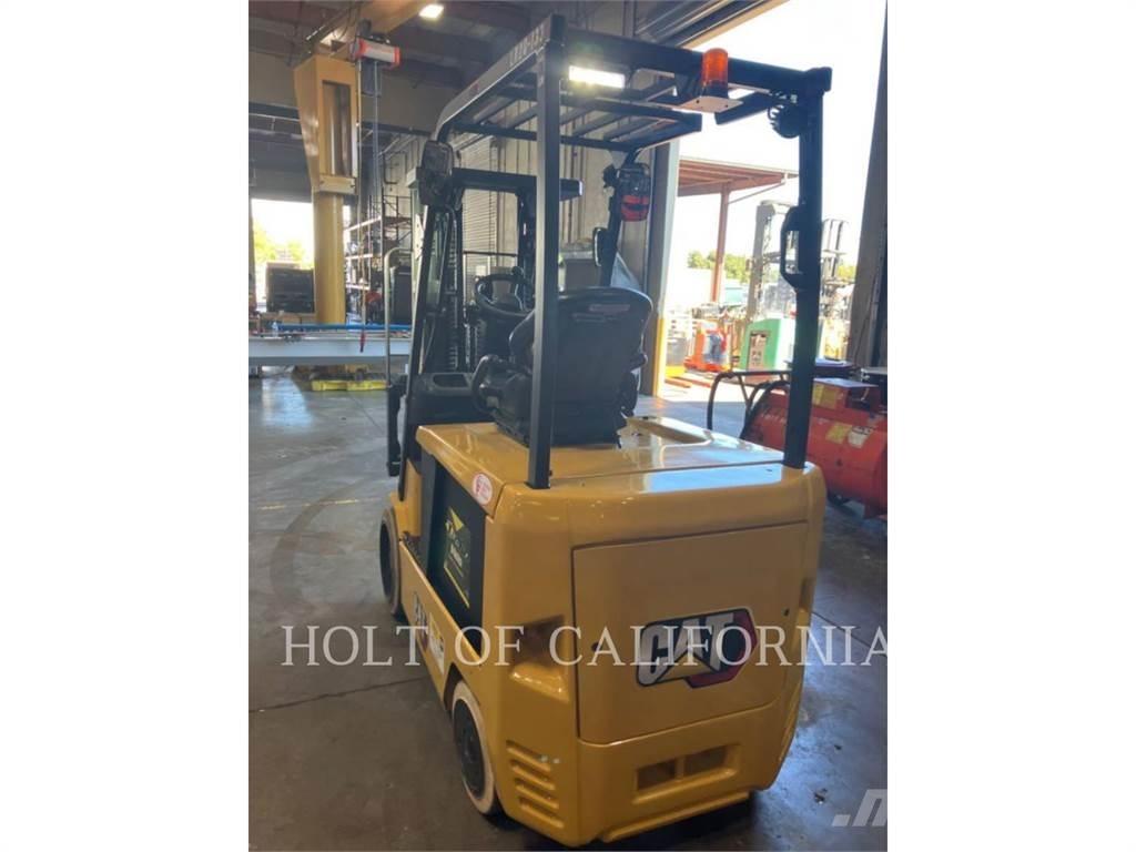 CAT MITSUBISHI EC30N3 Elektrostapler