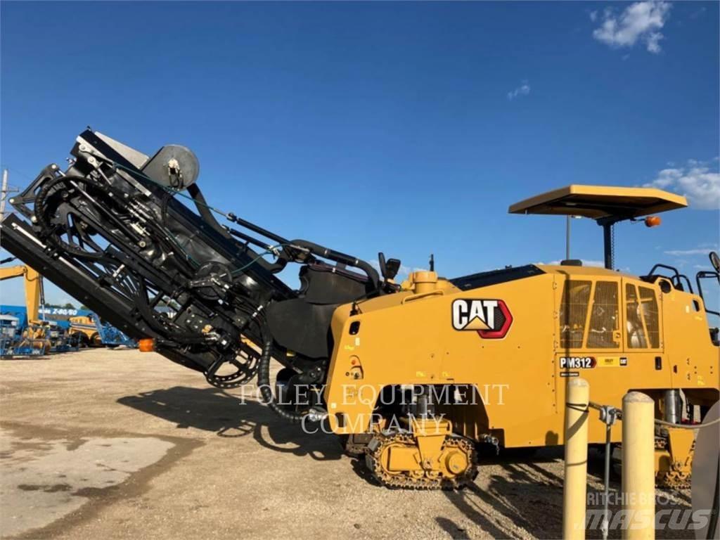 CAT PM312-02 Strassenfertiger