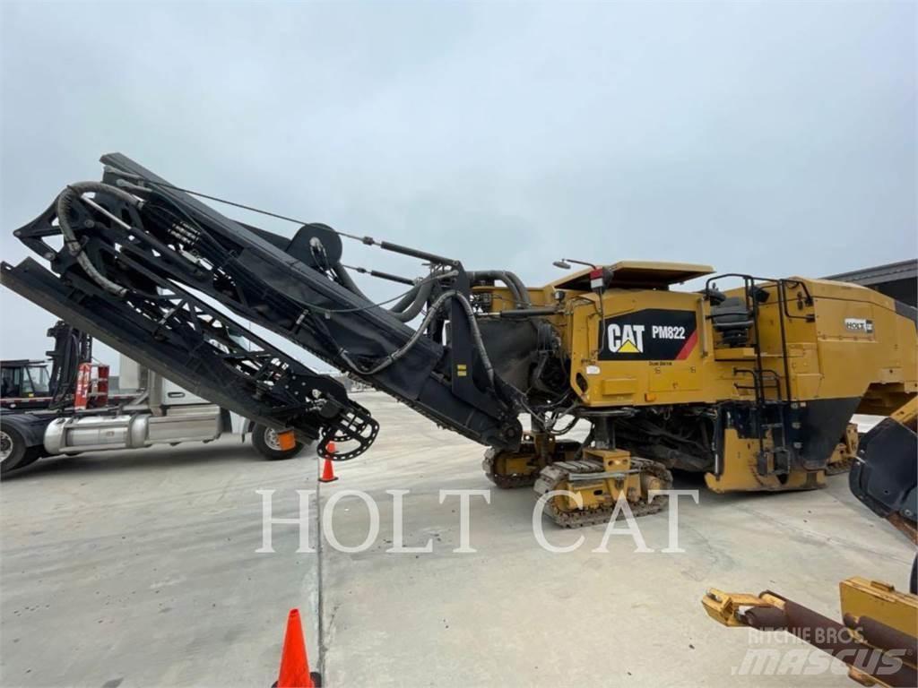 CAT PM822 Asphalt-Recycler