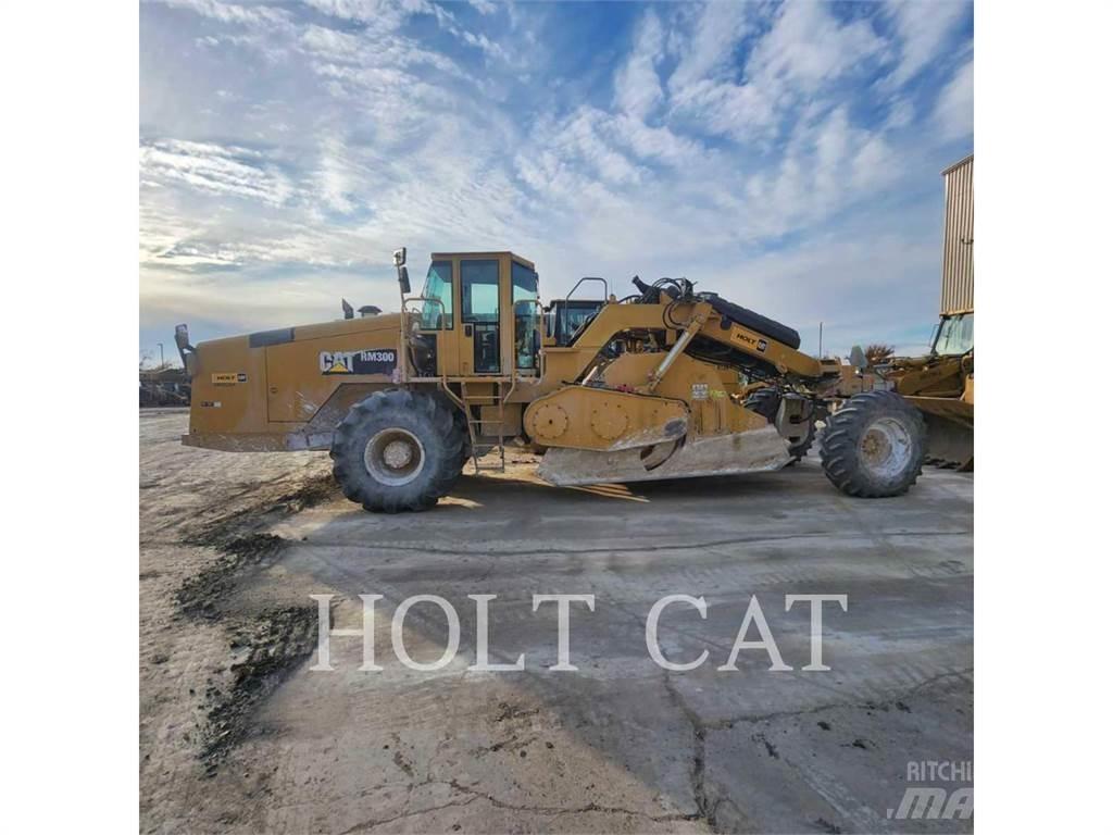 CAT RM300 Asphalt-Recycler