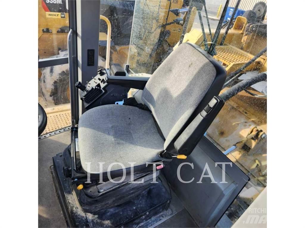CAT RM300 Asphalt-Recycler