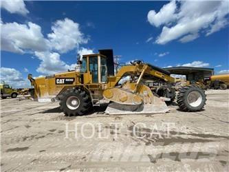 CAT RM300 Asphalt-Recycler