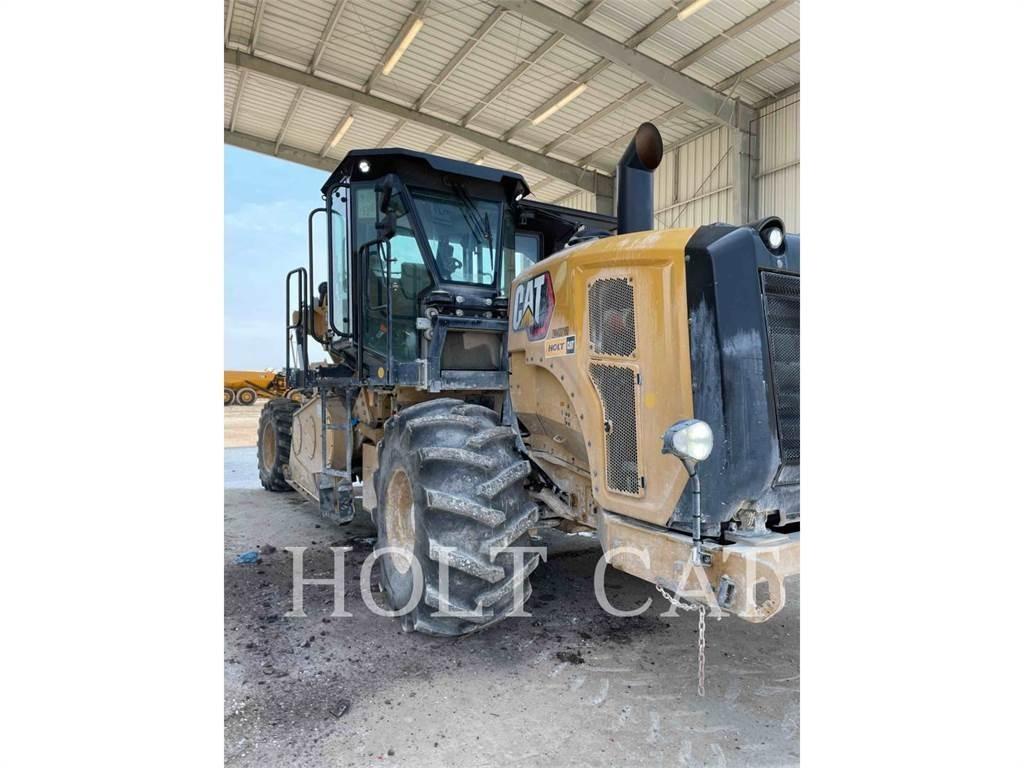 CAT RM400 Asphalt-Recycler
