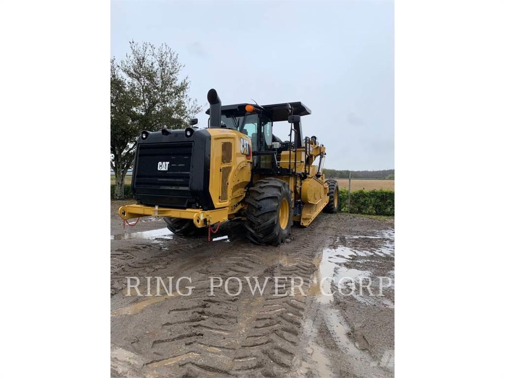 CAT RM400 Asphalt-Recycler