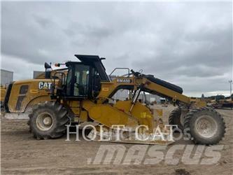 CAT RM400 CAB Asphalt-Recycler