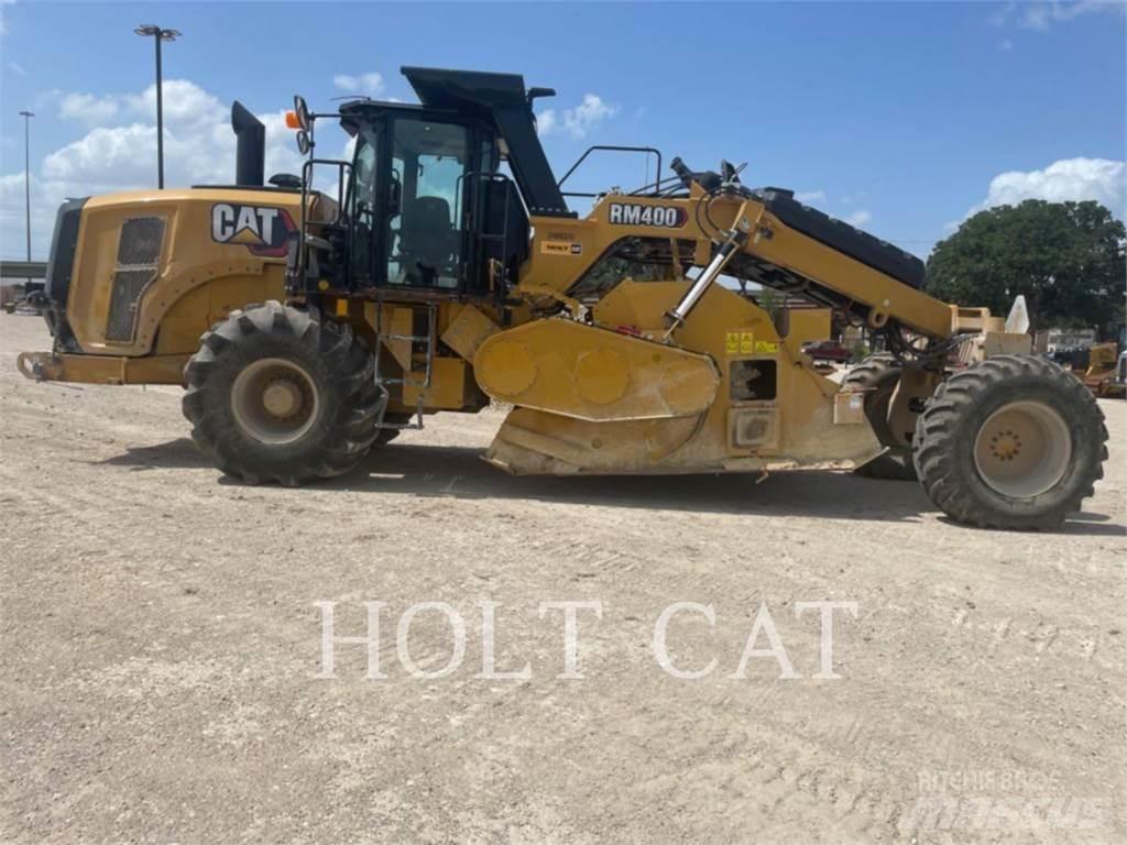 CAT RM400 CAB Radlader