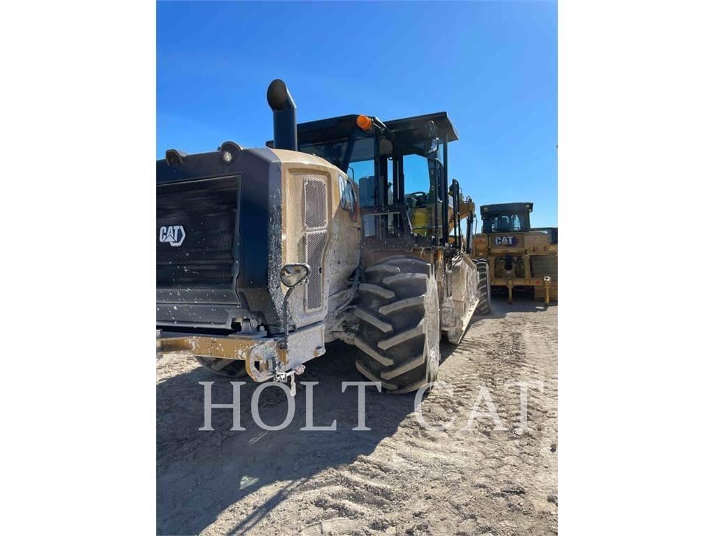 CAT RM400 CAB Asphalt-Recycler